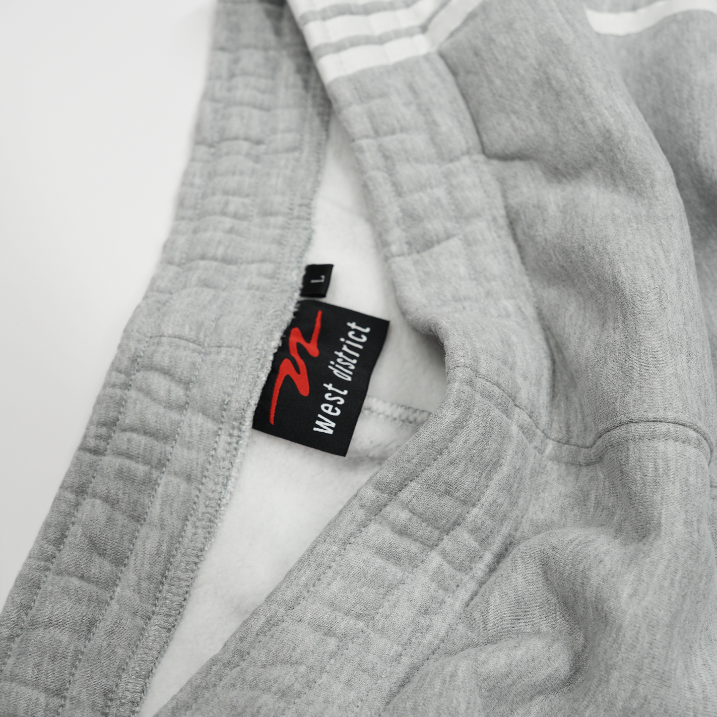 VARISTY 3/4 SHORTS (GREY)
